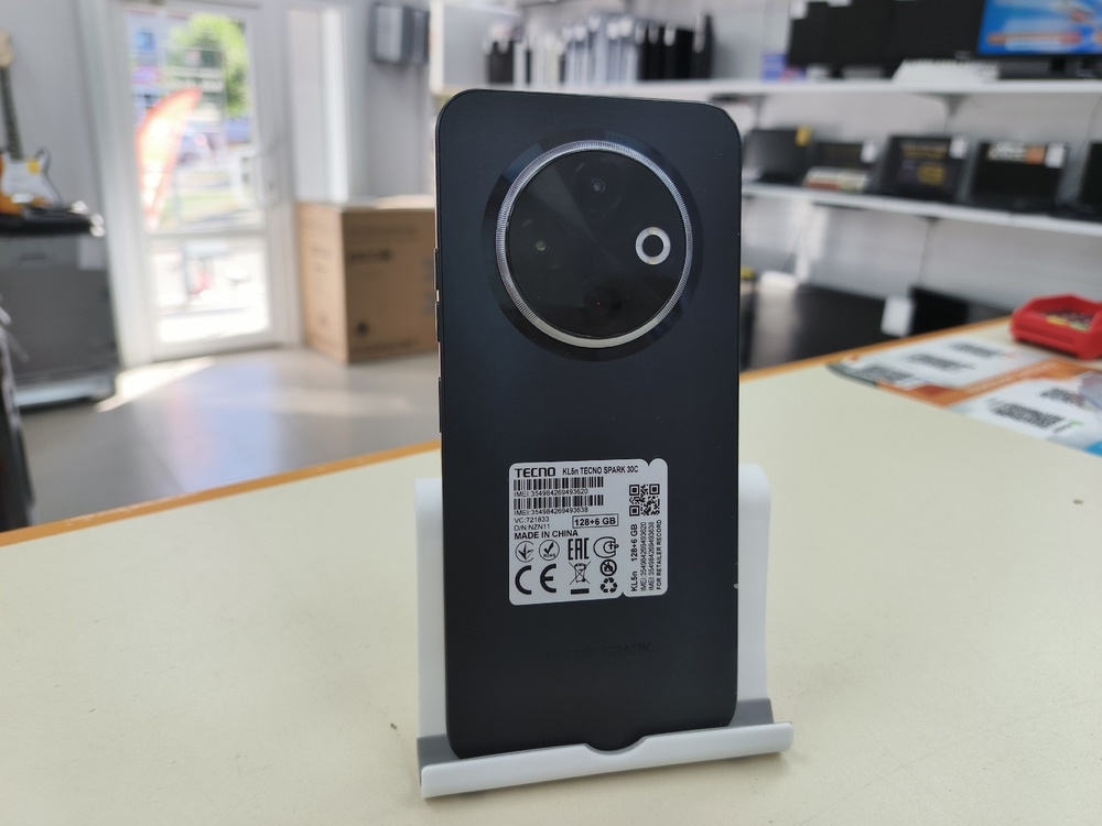 Смартфон Tecno SPARK 30C 6/128