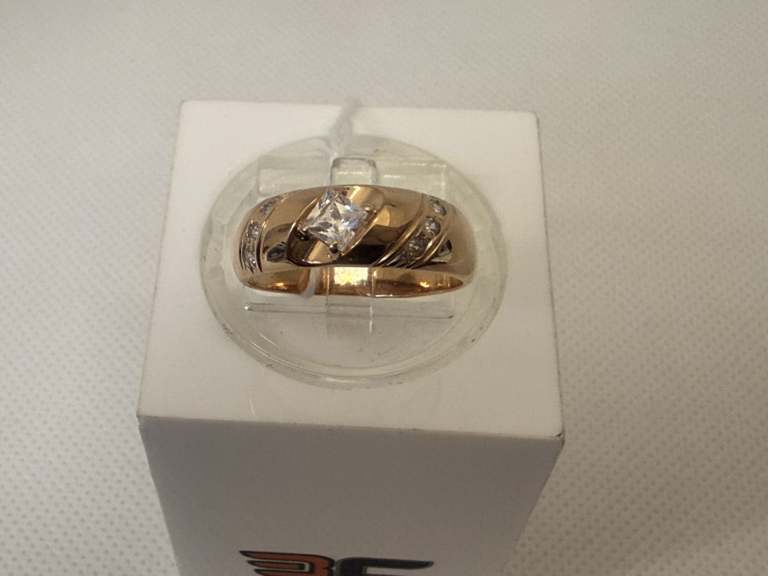 КОЛКМИ585 КОЛЬЦО С КАМНЯМИ (Au 585)