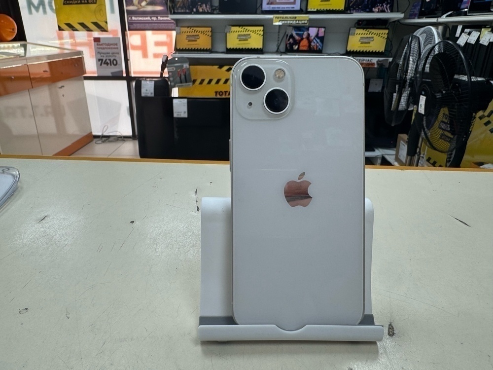 Смартфон Apple iPhone 13 256Gb