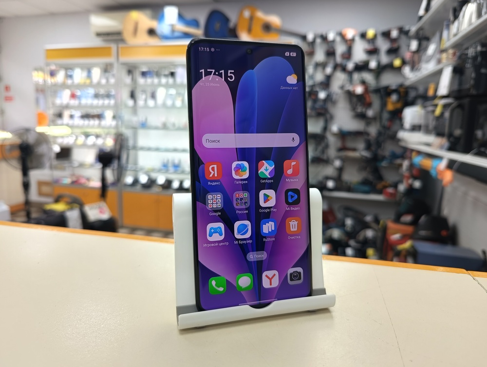 Смартфон Xiaomi Redmi Note 13 Pro+ 8/256