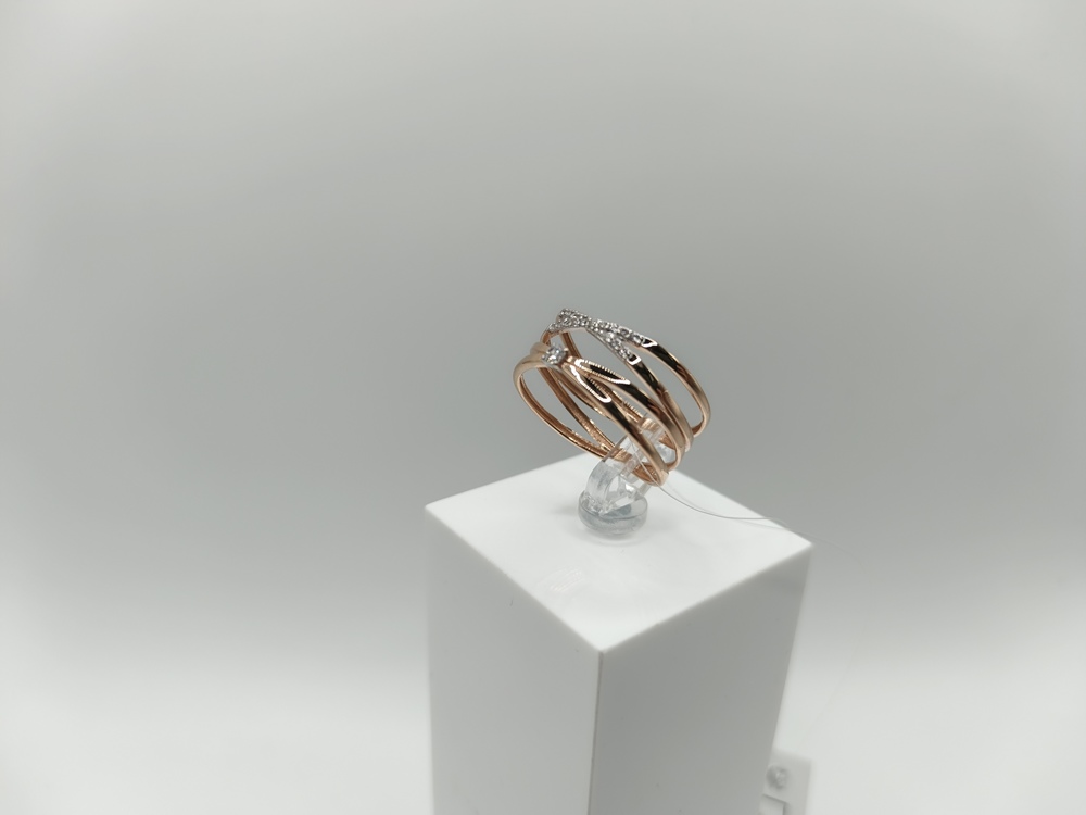 КОЛЬЦО С КАМНЯМИ (Au 585)