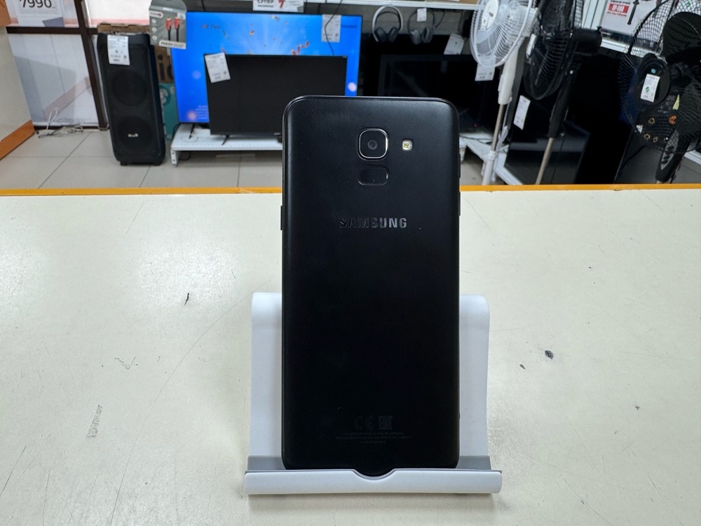 Смартфон Samsung Galaxy J6 2018 3/32