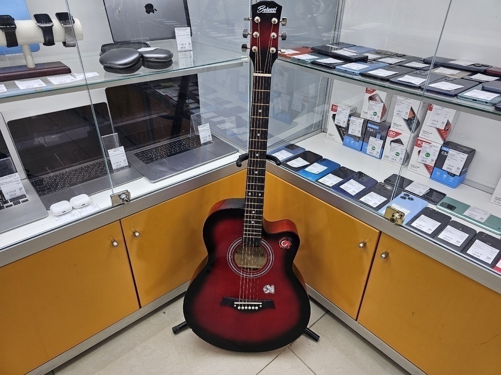 Гитара акустическая Belucci BC4010