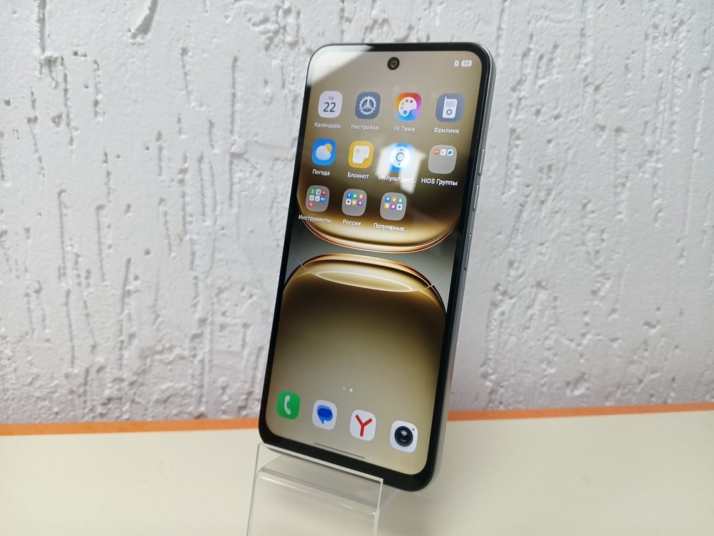 Смартфон Tecno Spark Go 2 3/64Gb