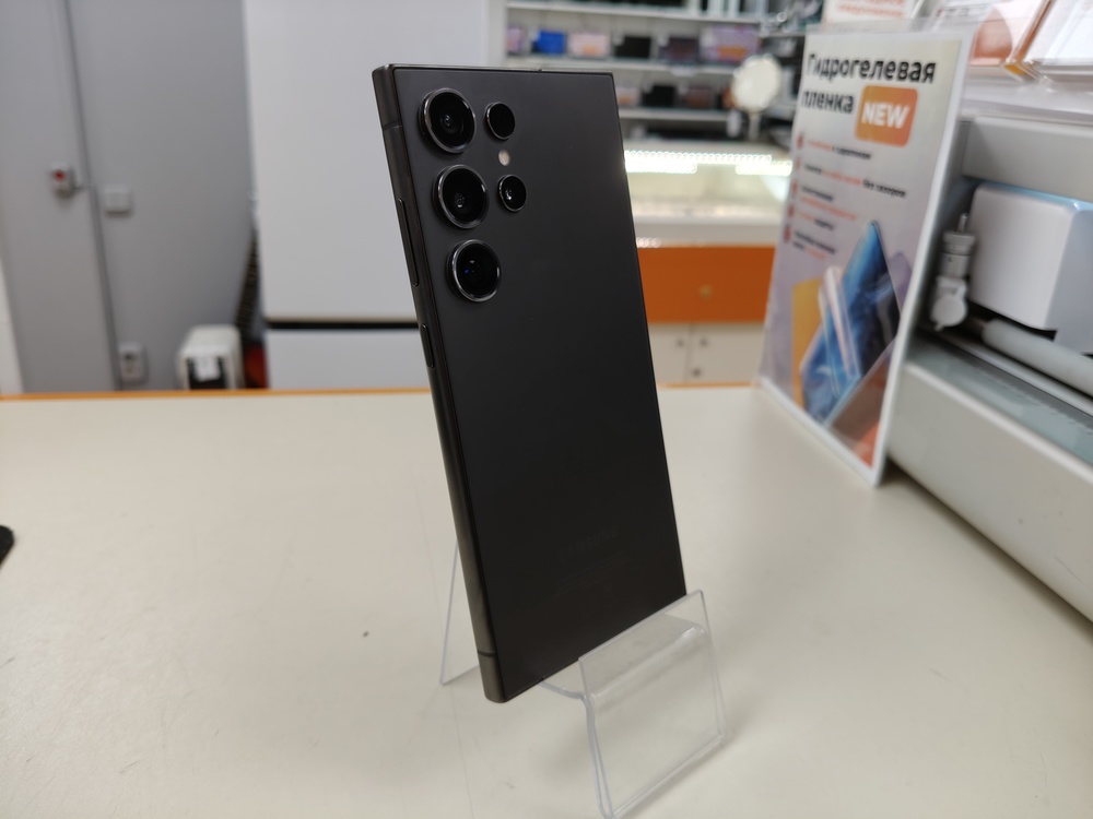 Смартфон Samsung Galaxy S24 Ultra 12/256