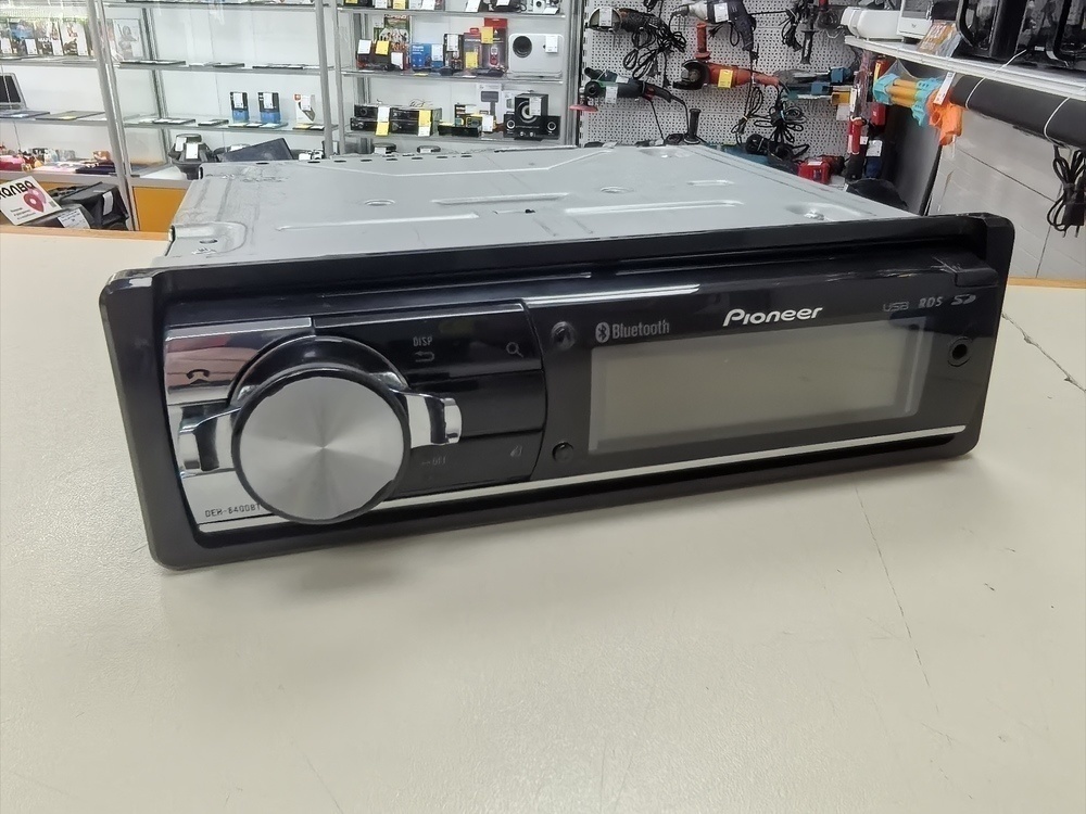 Автомагнитола Pioneer DEH-8400BT