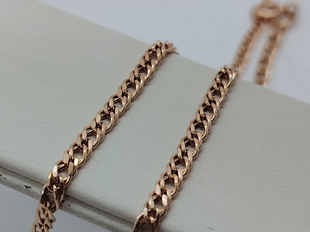 ЦЕПЬ ПУСТОТЕЛАЯ Ромб двойной (Au 585)