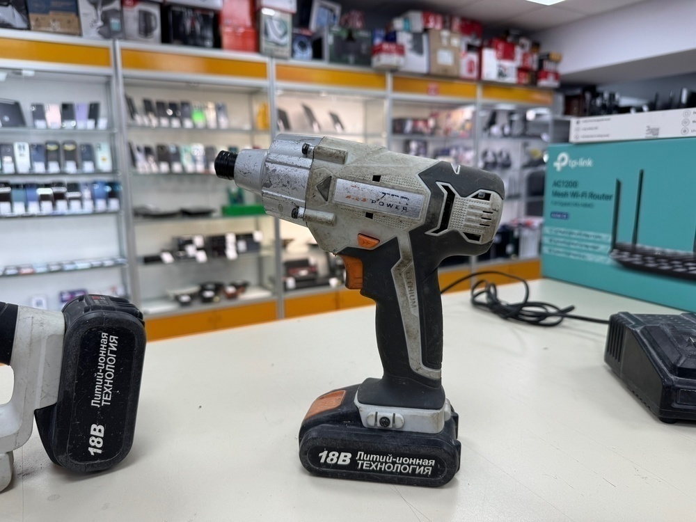 Набор инструментов Dexter лобзик шуруповерт,гайковерт