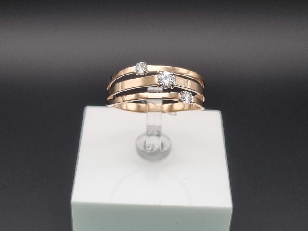 КОЛЬЦО С КАМНЯМИ (Au 585)