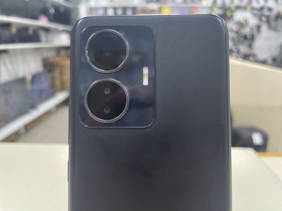 Смартфон Vivo T1 6/128