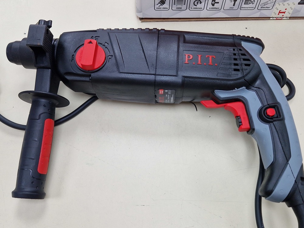 Перфоратор P.I.T. PBH24-C