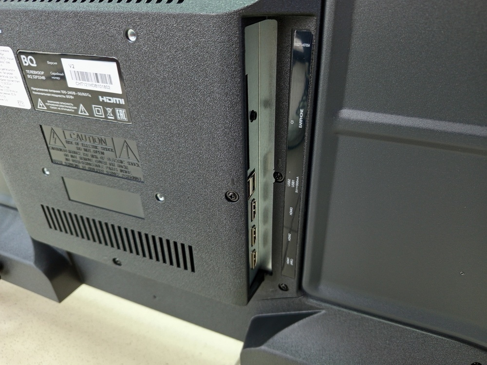 LED Телевизор BQ 32FS34B