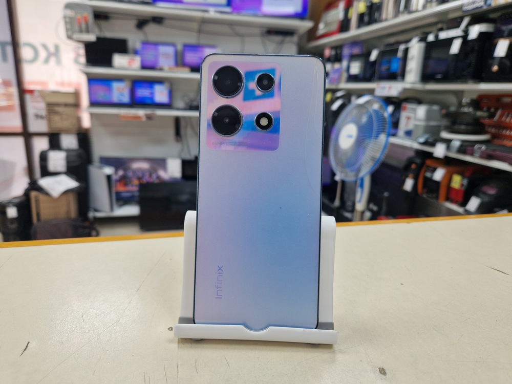 Смартфон Infinix Note 30 8/128
