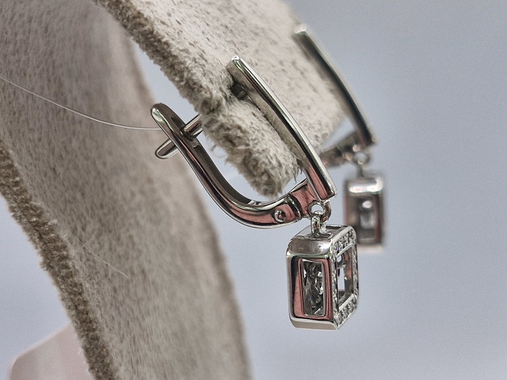 02-12-5903-31-00-1 СЕРЬГИ БРИЛЛИАНТ (Au 585)