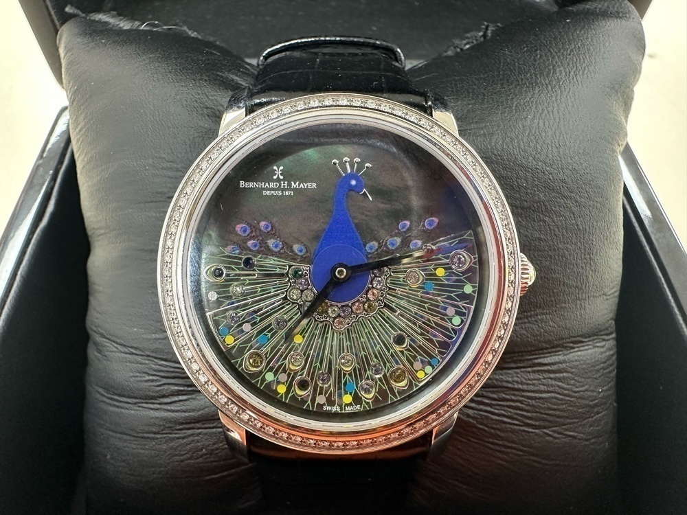 Часы наручные Bernhard H. Mayer BH26/CW Diamond Peacock