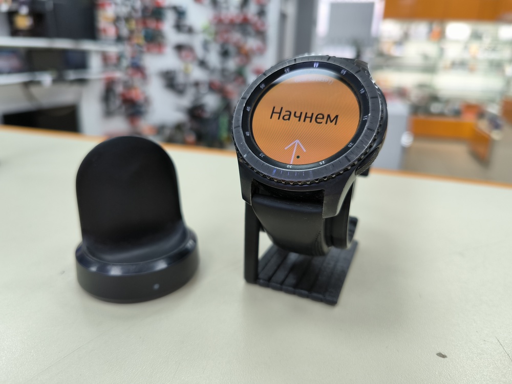 Смарт-часы Samsung Gear S3 Frointer