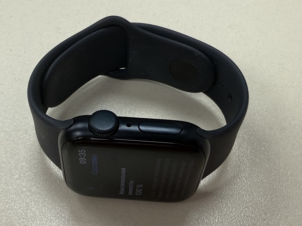 Смарт-часы Apple Watch SE 2022 40mm