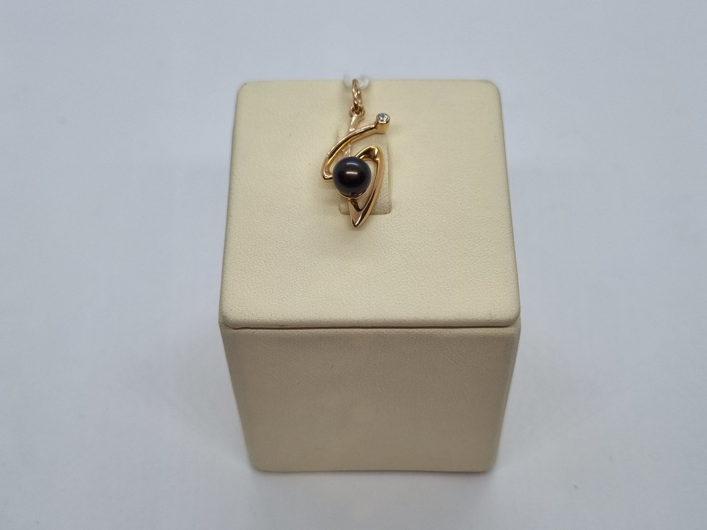 ПОДВЕСКА С КАМНЯМИ (Au 585)