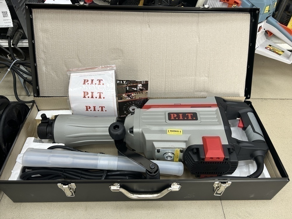 Отбойный молоток P.I.T. GSH65-C5