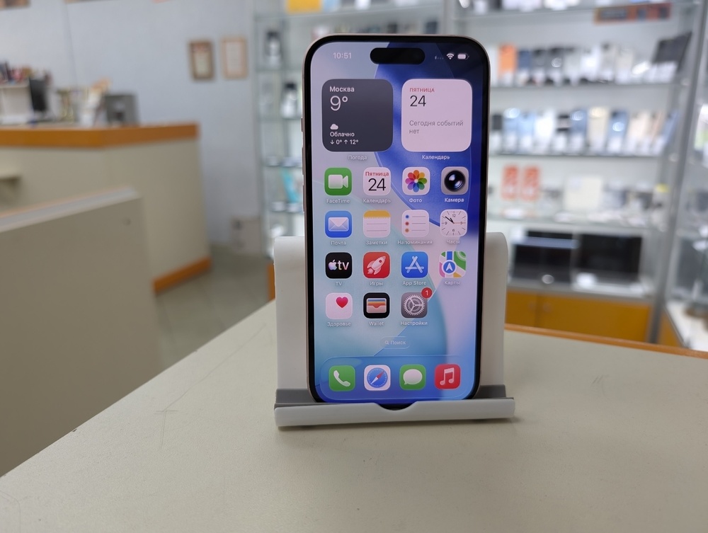 Смартфон Apple Iphone 15 128Gb