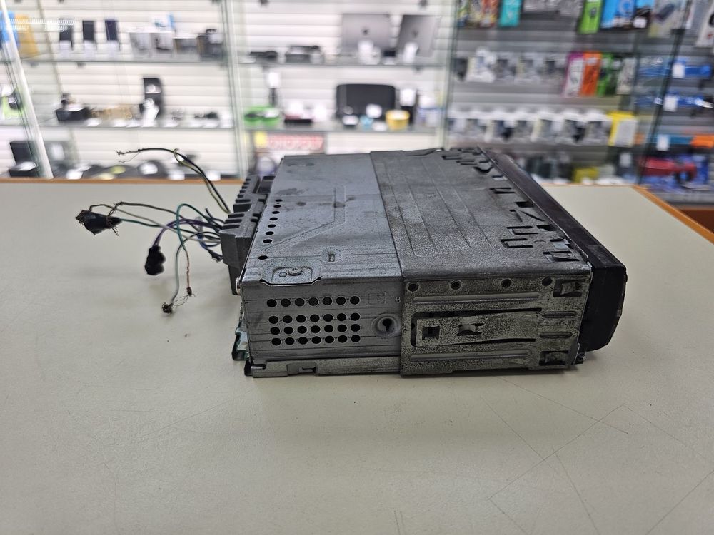 Автомагнитола Pioneer MVH-150UB