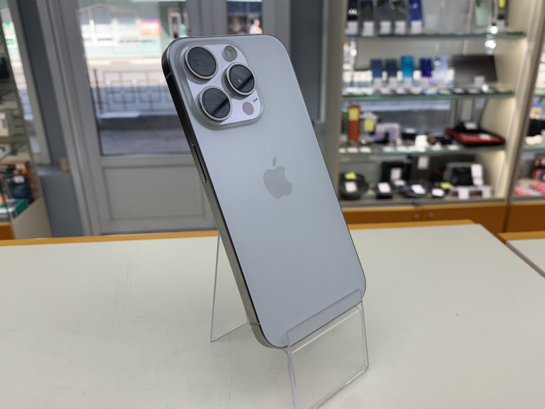 Смартфон Apple Iphone 15 Pro 128Gb