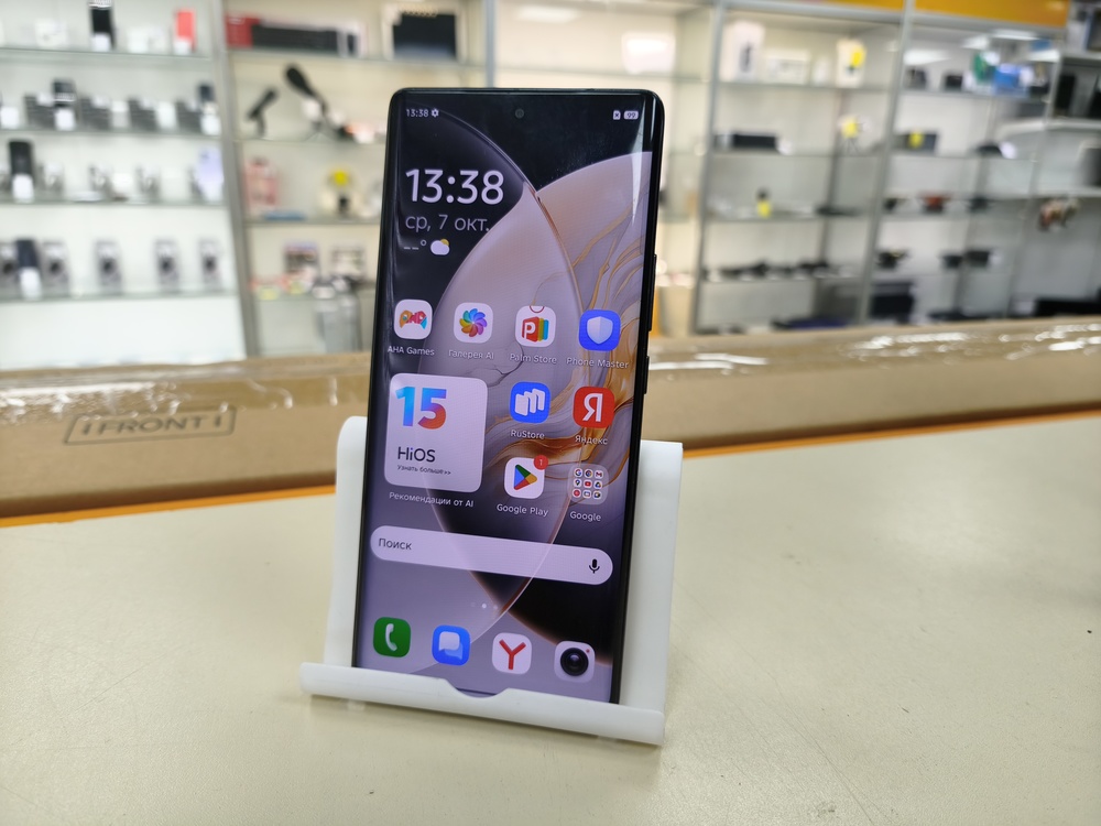 Смартфон Tecno Camon 30S 6/128