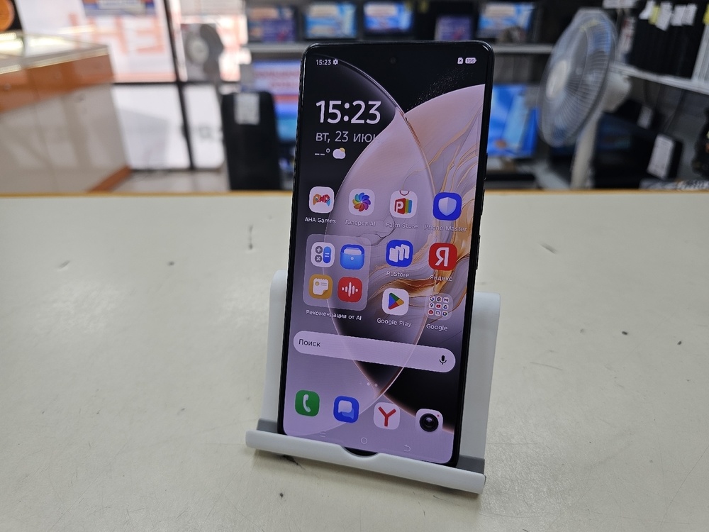 Смартфон Tecno Camon 30 12/256