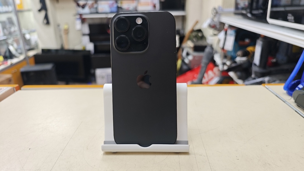 Смартфон Apple Iphone 16 Pro 128Gb