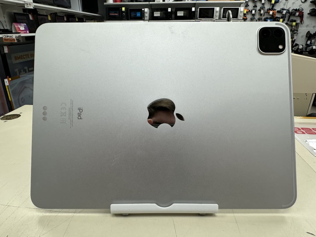 Планшет Apple iPad Pro 128 ГБ(11 дюймов, 3-го поколения, M1), 2021 A2377 (Wi-Fi)