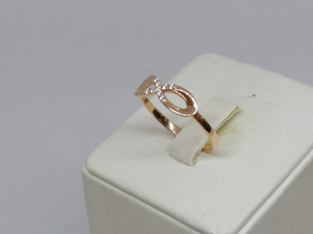 КОЛЬЦО С КАМНЯМИ (Au 585)