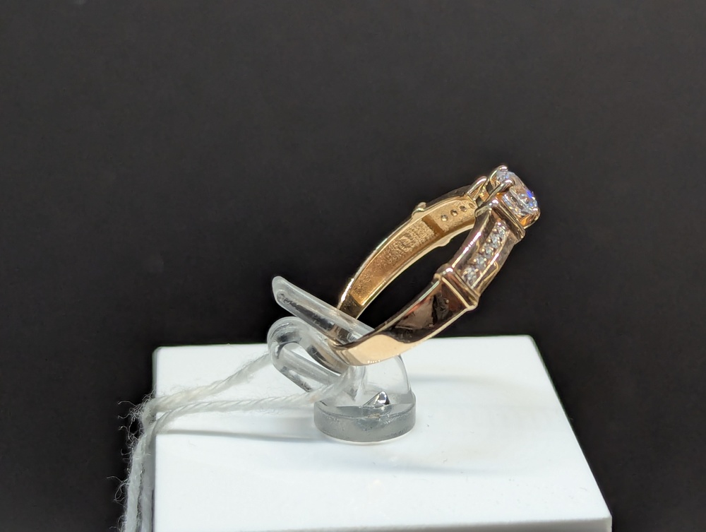 КОЛКМИ585 КОЛЬЦО С КАМНЯМИ (Au 585)