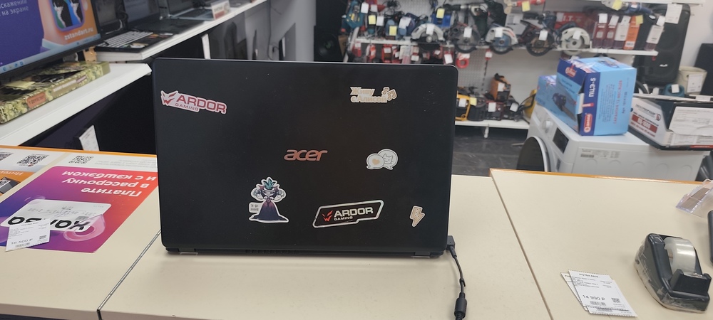 Ноутбук Acer; Ryzen 3 3200U, Intel UHD Graphics, 4 Гб, 256 Гб, Нет