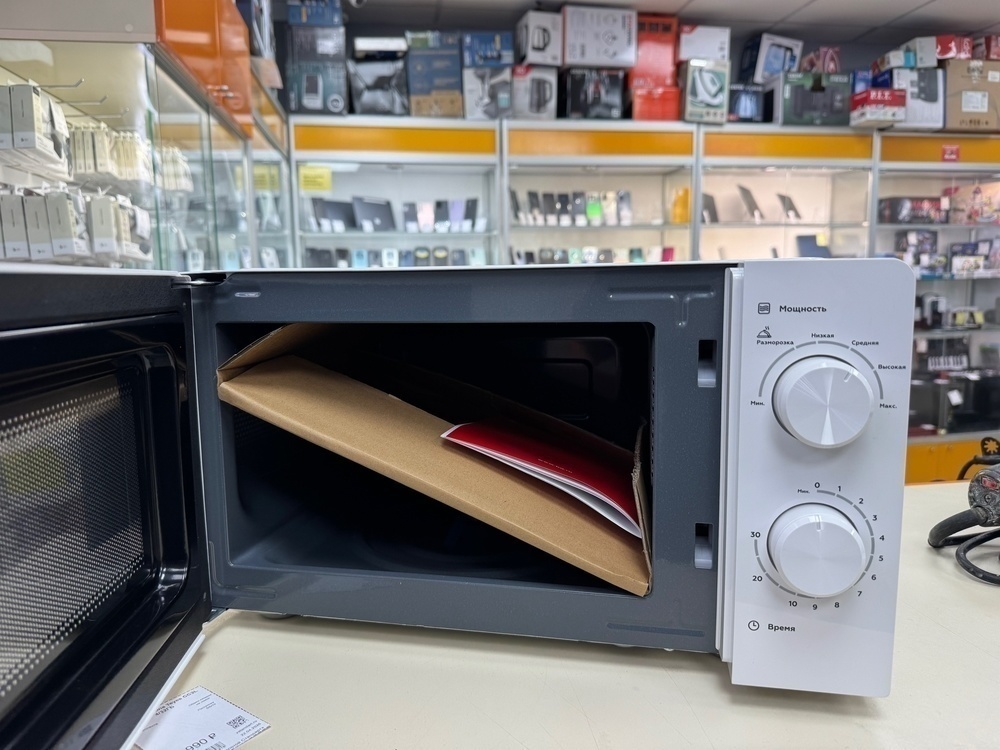 Микроволновая печь BQ MWO-20004SM/W