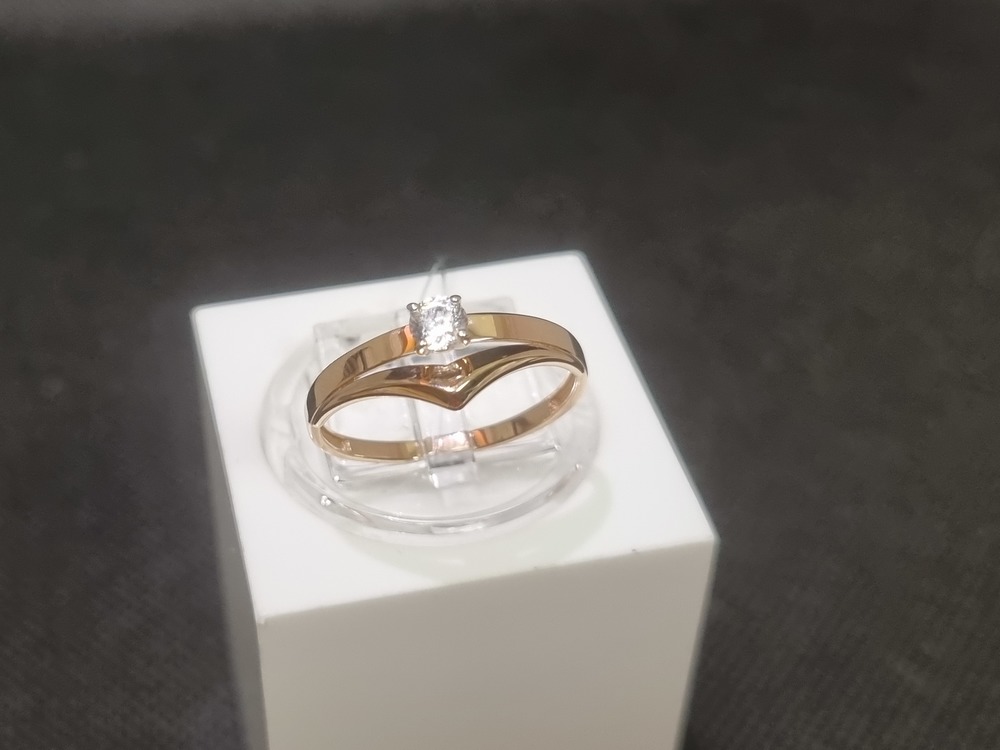 КОЛЬЦО С КАМНЕМ (Au 585)