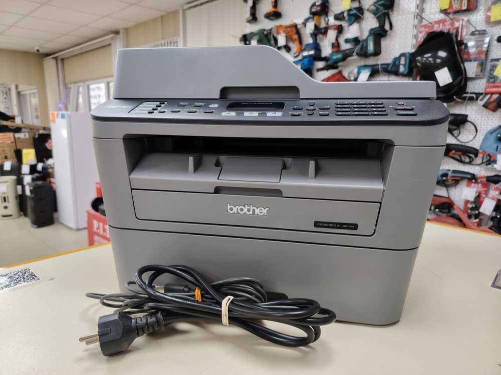 МФУ Brother MFC-L2700DWR