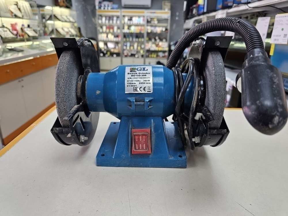 ТОЧИЛЬНЫЙ СТАНОК Gardenlux BG 150-300