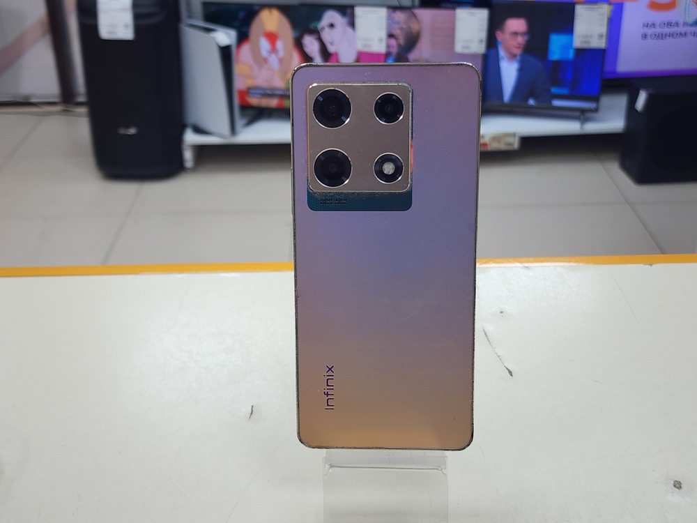 Смартфон Infinix Note 30 PRO 8/256