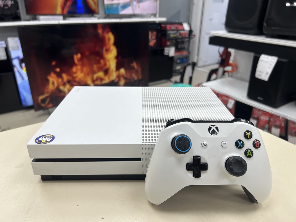 Игровая приставка Xbox One S 500Gb