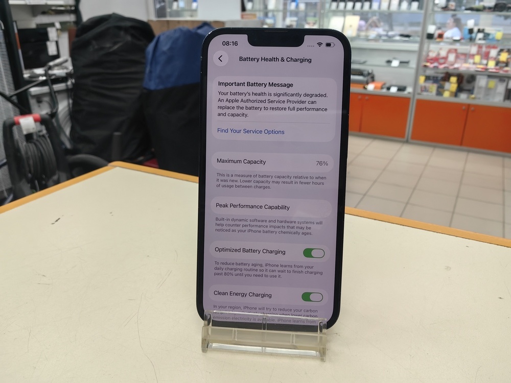 Смартфон Apple iPhone 13 128Gb