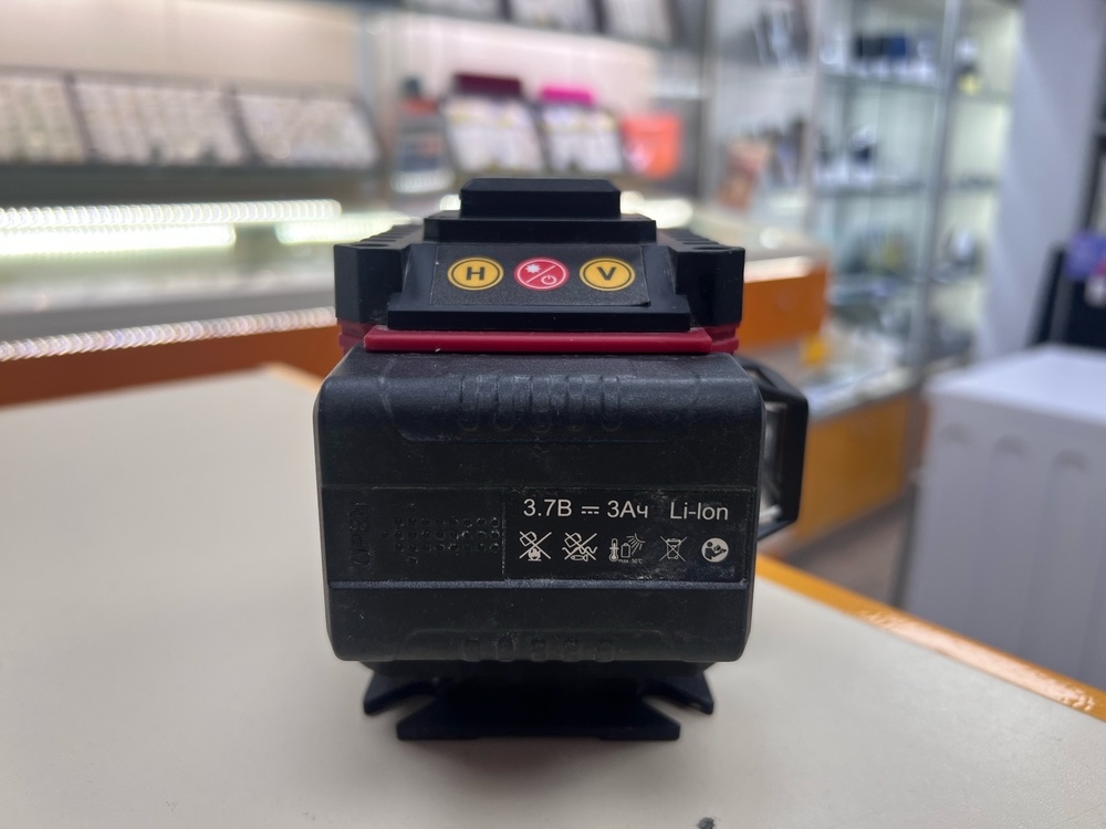 Нивелир Elitech ПЛ 12Л ЗЕЛ