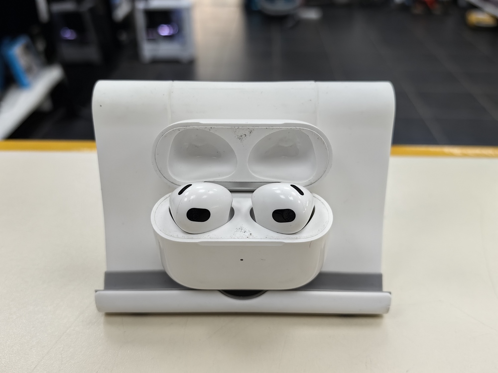 Наушники беспроводные Apple AirPods 3 Lightning