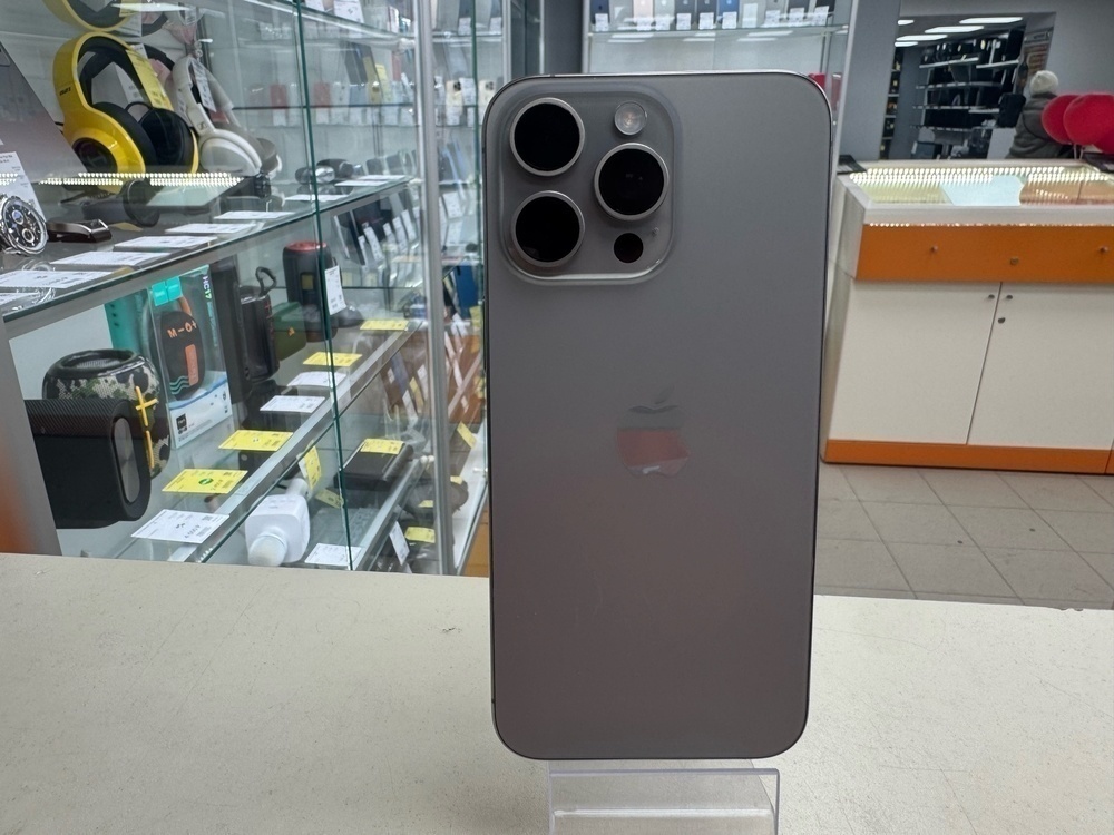 Смартфон Apple iPhone 15 Pro Max 256Gb