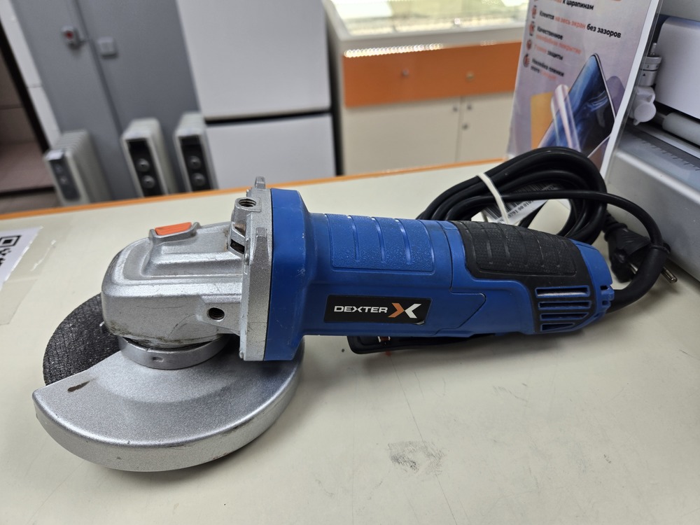 Угловая шлифмашина Dexter 800AG2-125.5