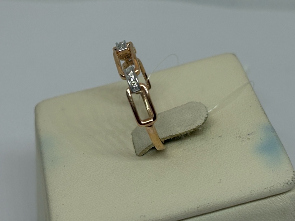 КОЛЬЦО С КАМНЯМИ (Au 585)