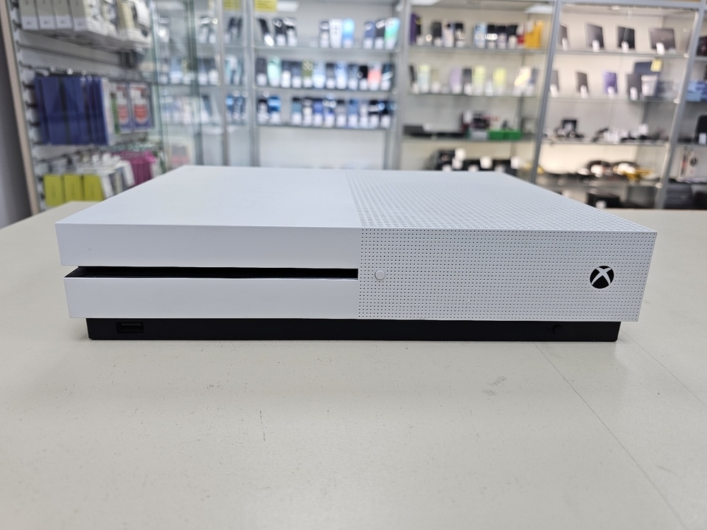 Игровая приставка Xbox One S 500Gb