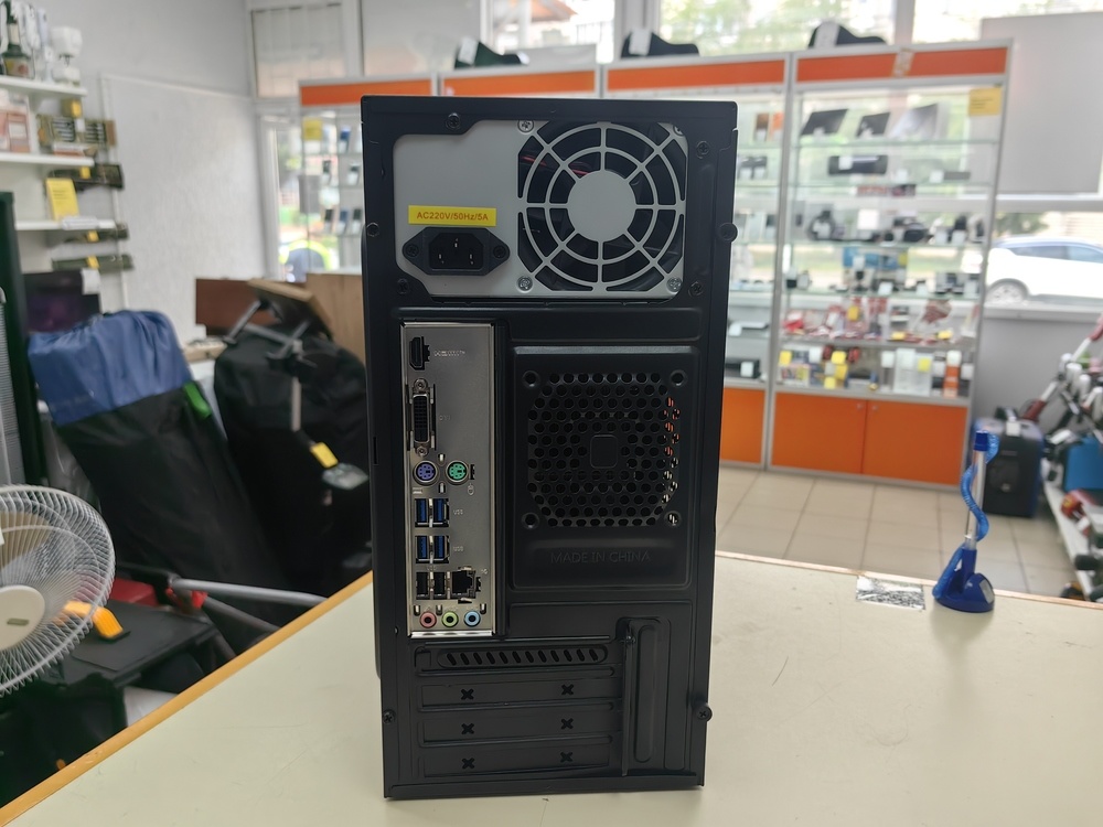 Системный блок Noname; Ryzen 5 3400G, Radeon Vega 11, 8 Гб, 500 Гб, 320 Гб
