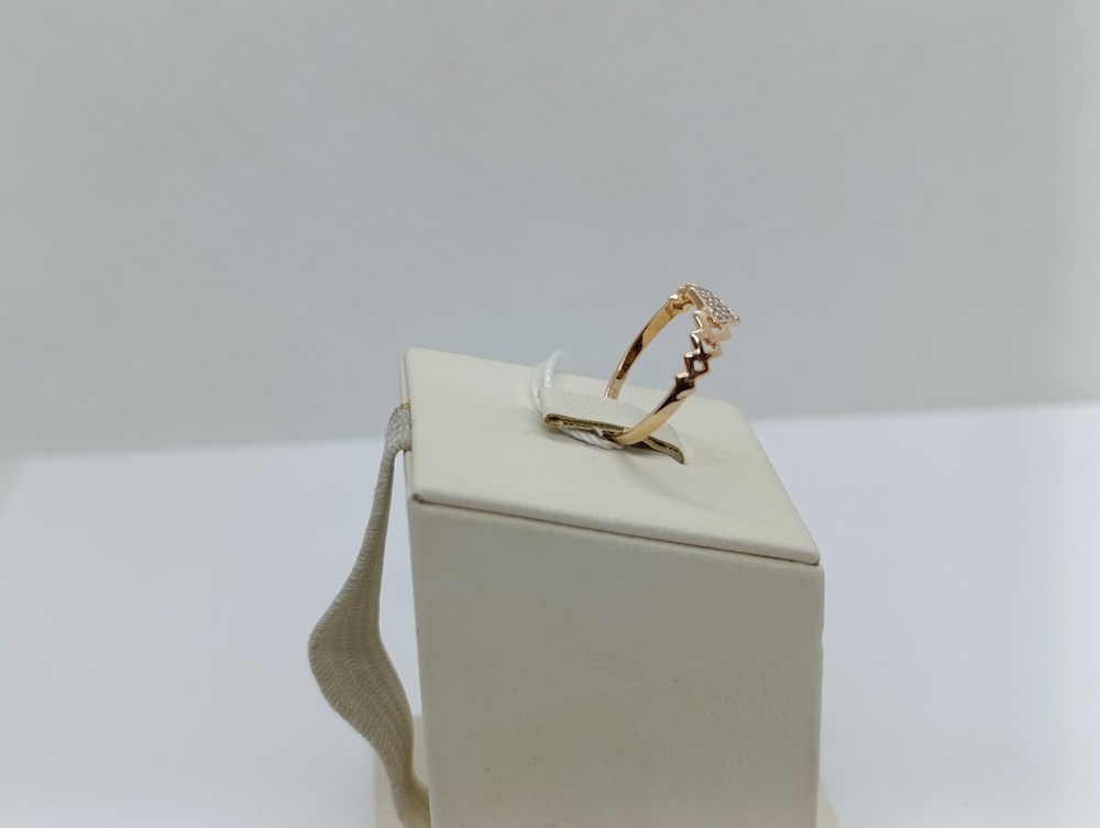 КОЛЬЦО С КАМНЯМИ (Au 585)