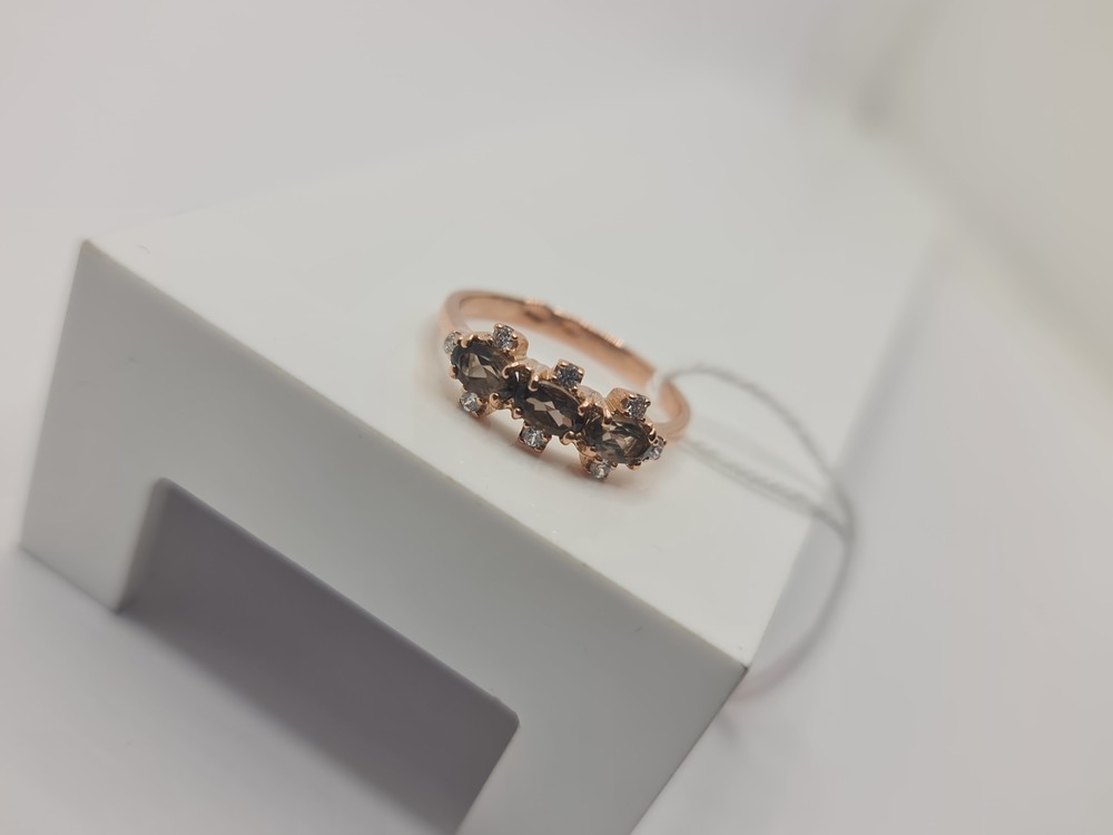 КОЛЬЦО С КАМНЯМИ (Au 585)