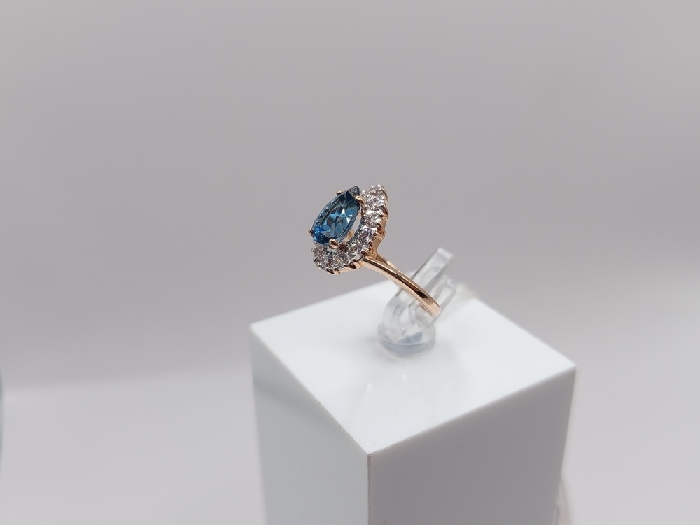 КОЛЬЦО С КАМНЕМ (Au 585)